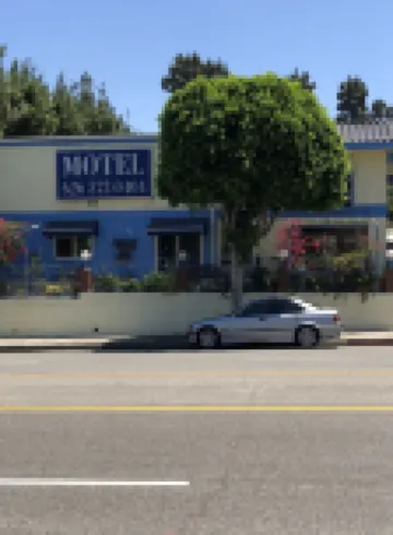 King Lodge Motel Hotels near Monterey Park City Hall
