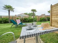Best Western Hôtel de la Plage Normandie Hotele w: Asnelles