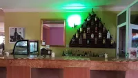 Imperial Golf View Hotel - بار