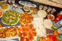 Komilfo Hotel - breakfast