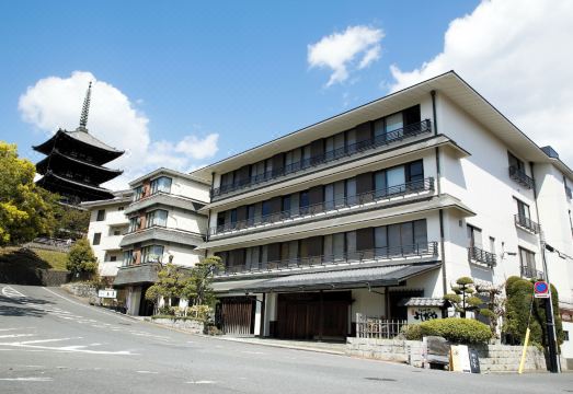 사루사와이케 요시다야