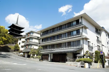 薩若薩瓦吉吉田屋飯店