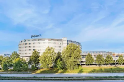 Radisson Blu Hotel, Hamburg Airport Hôtels à : Arrondissement de Hambourg-Nord