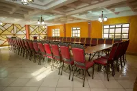 Three Ways Hotel & Restaurant