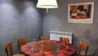 Hostal y Albergue Haizea - Hostel - Завтрак