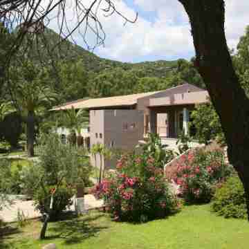 TH Costa Rei - Free Beach Resort Hotel Exterior