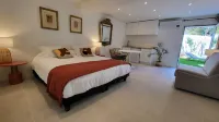 Ideal Bnb Hotel di La Colle-sur-Loup