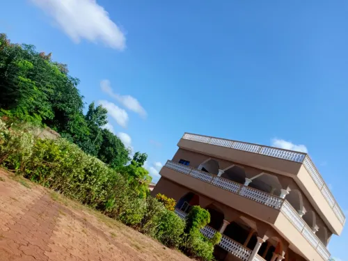 Bois Vert Hôtel Hotels in Abomey