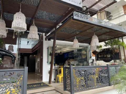 تروجو لاكشري روومز فنادق في 