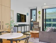 Kozyguru | Moonee Ponds | Modern 1 Bed Apt Parking