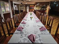 Hotel and Dive Center Roatan Yacht Club Hotels in French Cay