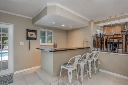 Great 6Br for All Ages/Heated Pool 5 Min to Beach by RedAwning