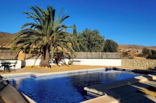 Casita-1 to 5Guests-Pool-Patio-BBQ-Parking