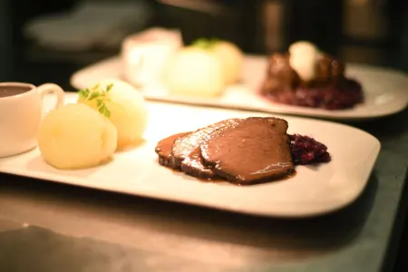 Rennsteighotel Herrnberger Hof Отели в г. Бергбанрегион