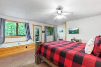 Mountain Laurel Hotels in Съвиървил