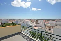 Oliveira in Tavira With 1 Bedrooms and 1 Bathrooms