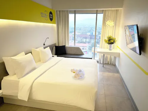 Yello Hotel Paskal Bandung Hotels in Andir