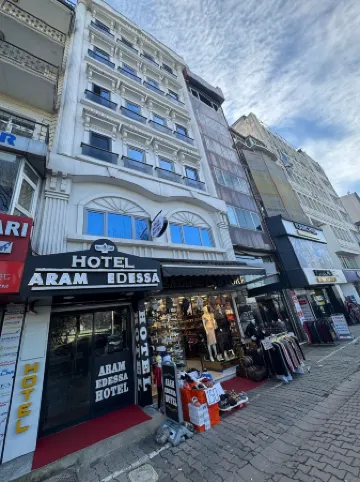 Aram Edessa Hotel Отели рядом со станцией Yenikapi Train Station