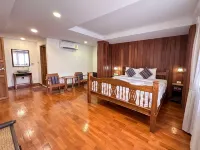 รัสติด ริเวอร์ บูติค โรงแรมใกล้สะพานนครพิงค์