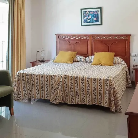 Apartamentos Nerja Bahia