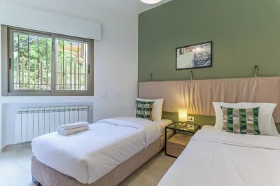 Orano -Chic 2-Bedroom Apt in Bsalim Hôtels à : Broummana