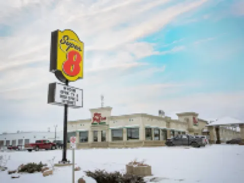 Super 8 by Wyndham Drayton Valley Hotels in Drayton Valley