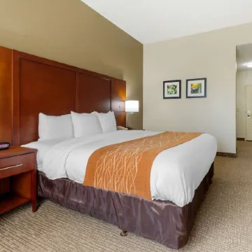 Comfort Inn & Suites