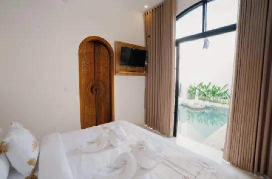 Graha Madeline Отели рядом с достопримечательностью «Bali Theatre»