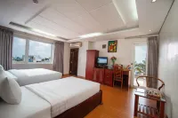 Khách sạn Vân Hà