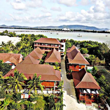 Khum Sai Ngam Hotel & Resort