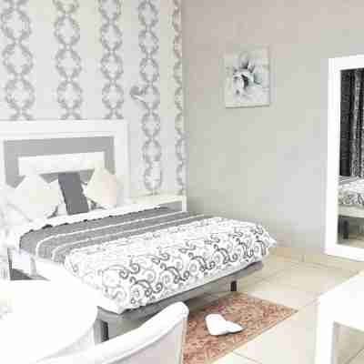 HOTEL CARMEN GALAXI Rooms