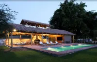 Hotel Noi Blend Colchagua - piscina