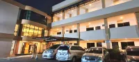 Jambrut Inn Hotels in 