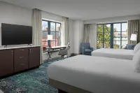 Hilton Garden Inn Portsmouth Downtown Отели в г. 