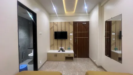 Hotel Suvarnam Residency Отели в г. Ахмеднагар