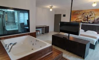 Sar-Per Hotel