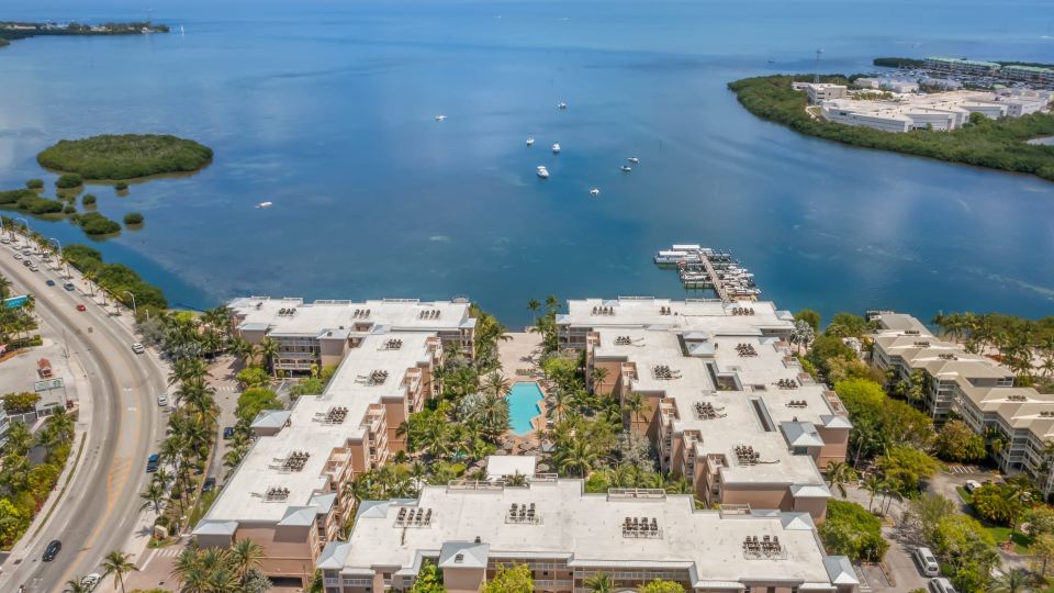 Beachside Resort & Residences