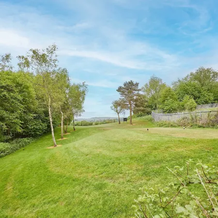 Host Stay The Fairways