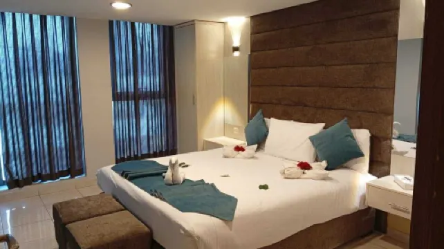 Al-Amer Palace Hotel