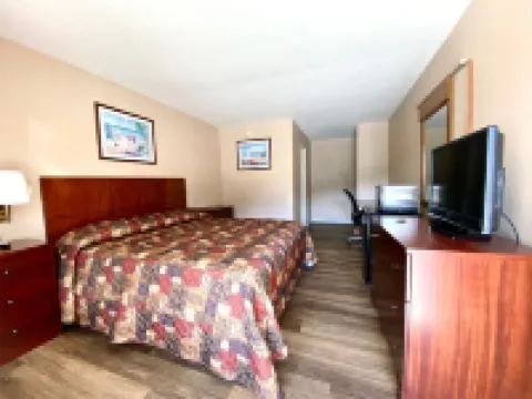 Economy Inn Sweetwater I-75