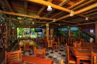 Hotel y Restaurante Las Adas y Estrellas Hotels in 