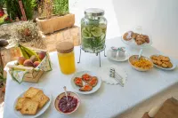 WePuglia la Maison-D B&B - servizio colazione