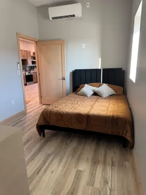 Brand new, cozy/modern 1-bedroom apartment located Norfolk's downtown district!