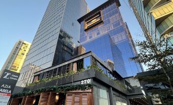 Olson Real Acueducto Hotel & Suites