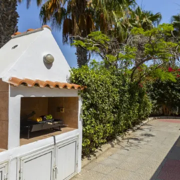 Meneou Seaside Mansion 7