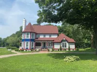 Apple Crest Inn