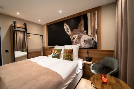 Haus Tonburg - RoLigio-Campus Отели в г. Бад-Закса