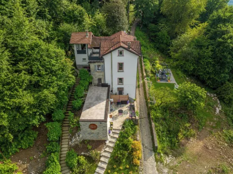 Essentia Guest House