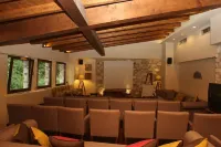 Manthos Mountain Resort & Spa