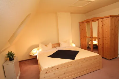 Reethaus Seeschlößchen, apartment Silbermöwe, only 200m to the beach Hotels in Busumer Deichhausen